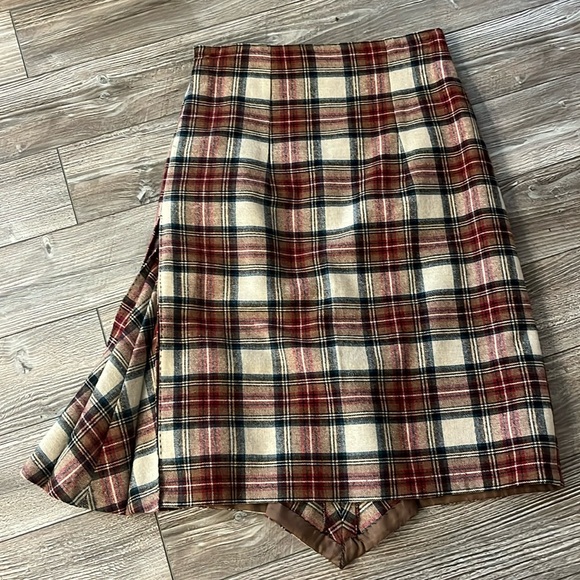 Hand made 100% wool skirt - Picture 1 of 12